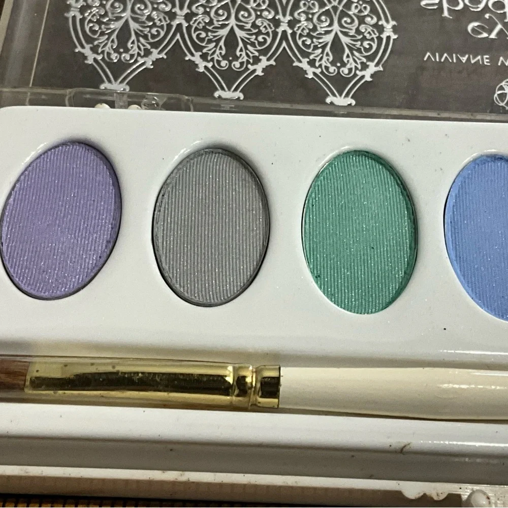Vintage Vivane Woodard Eye Shadow Box Unused Light Colors